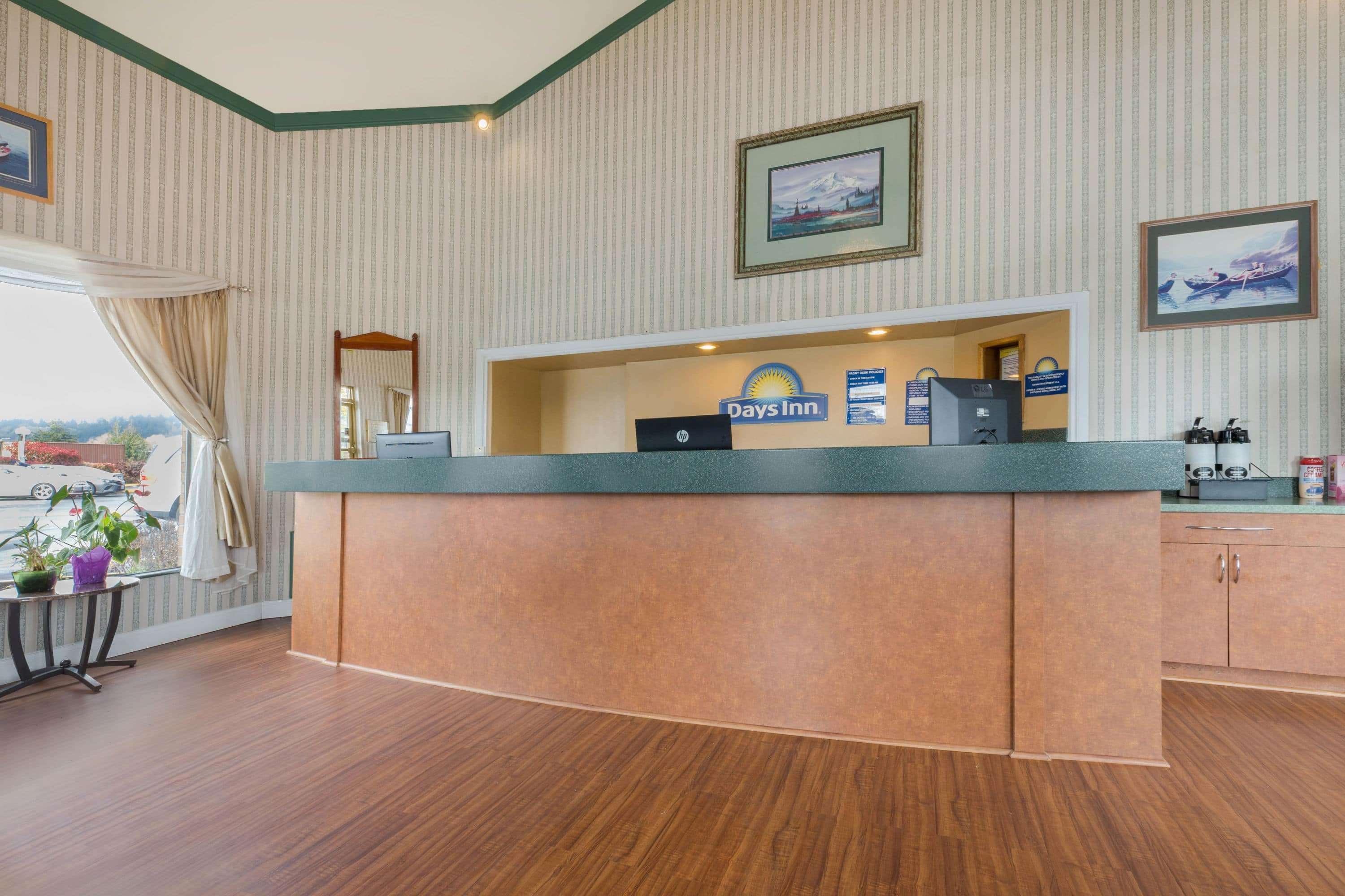 Days Inn By Wyndham Auburn Eksteriør billede